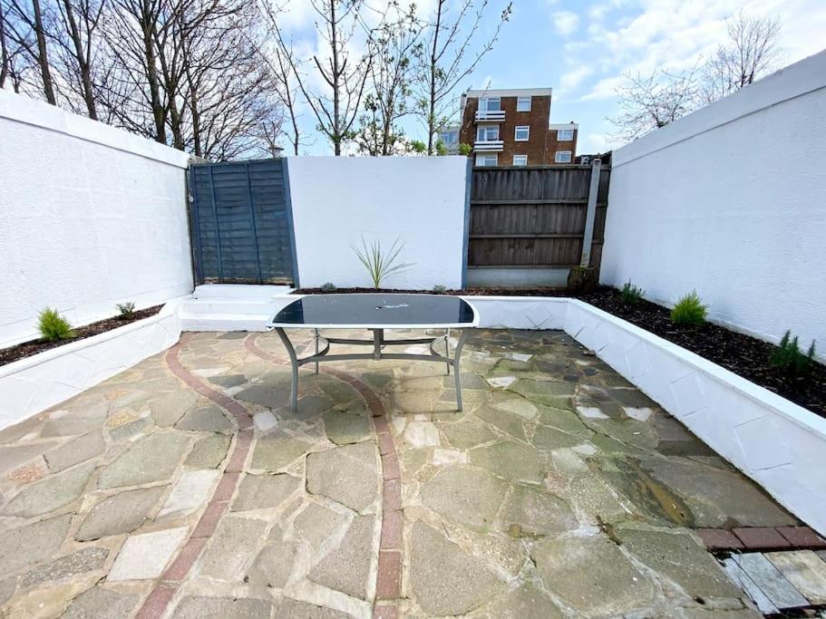 Charming Seaside Cottage In Leigh-On-Sea Southend-on-Sea Exterior foto